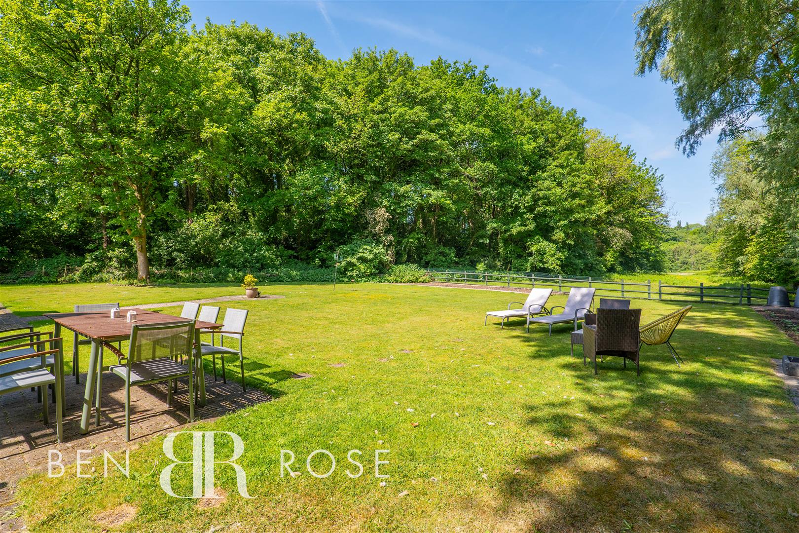 Valley Road, Preston